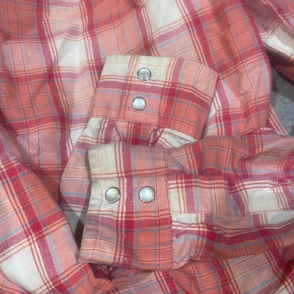 Wrangler Button Up - image 4